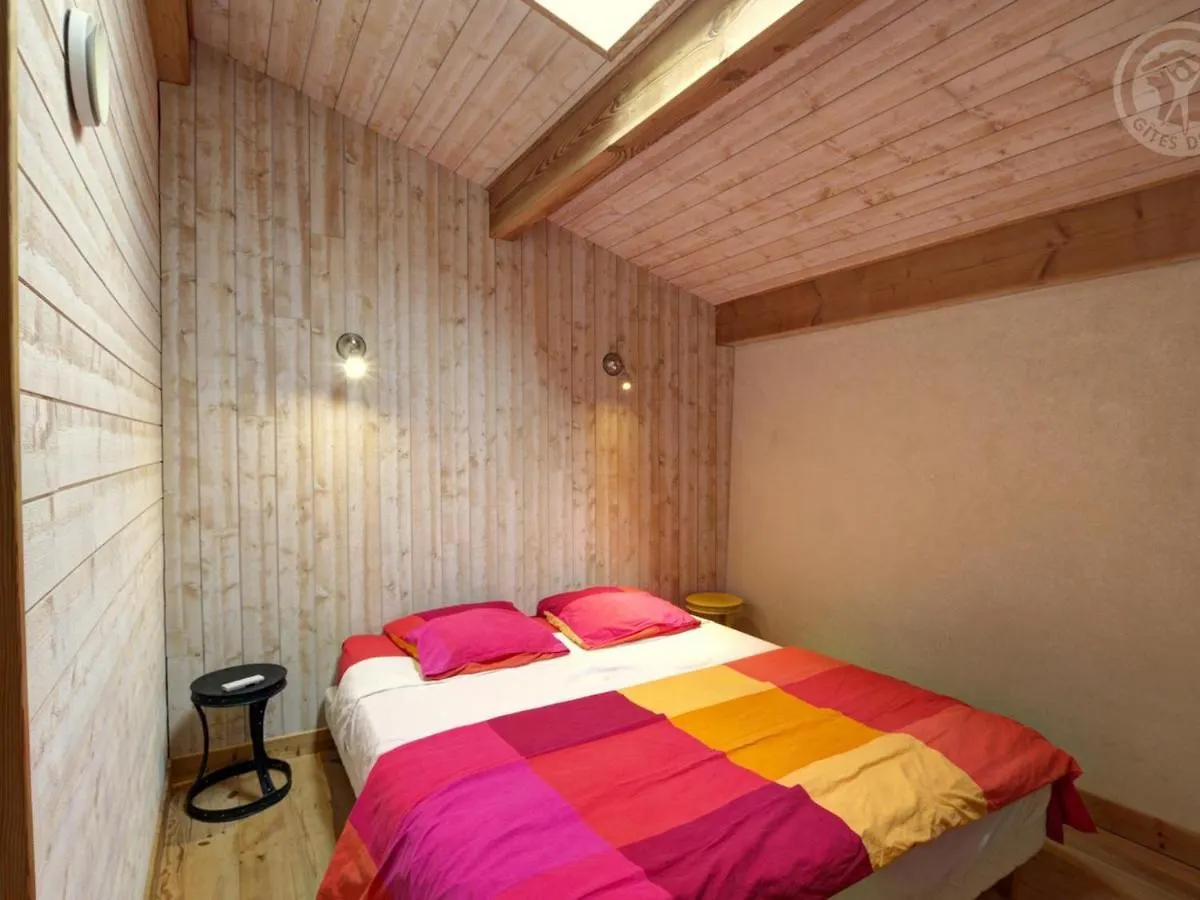 Gite Confortable Avec Terrasse Privative - Wifi Gratuit - Fr-1-496-189 Saint-Romain-d'Urfe 0*,  France